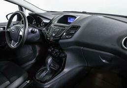 Ford Fiesta 2016, 108 217 км, 1.6 л, 120 л.с., фото 3