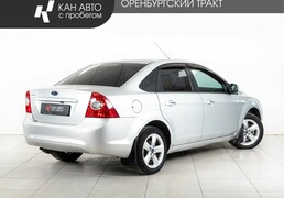 Ford Focus 2011, 121 500 км, 1.6 л, 115 л.с., фото 3