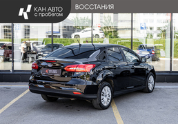 Ford Focus 2016, 139 800 км, 1.6 л, 125 л.с., фото 3