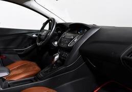 Ford Focus 2017, 98 823 км, 1.6 л, 105 л.с., фото 1