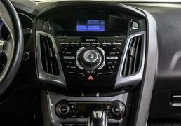 Ford Focus 2012, 149 947 км, 1.6 л, 125 л.с., фото 1