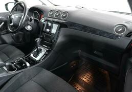 Ford Galaxy 2010, 162 347 км, 2.0 л, 199 л.с., фото 1