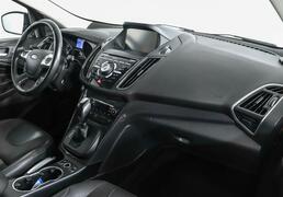 Ford Kuga 2013, 136 679 км, 1.6 л, 150 л.с., фото 1
