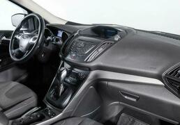 Ford Kuga 2015, 117 395 км, 1.6 л, 150 л.с., фото 1