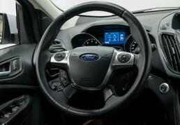 Ford Kuga 2015, 119 537 км, 1.6 л, 150 л.с., фото 4