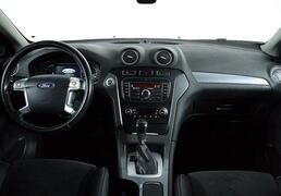 Ford Mondeo 2013, 131 991 км, 2.3 л, 161 л.с., фото 2