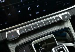 Geely Atlas Pro 2023, 36 465 км, 1.5 л, 150 л.с., фото 4