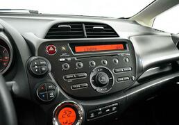 Honda Jazz 2011, 155 326 км, 1.3 л, 100 л.с., фото 2