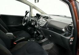 Honda Jazz 2011, 155 326 км, 1.3 л, 100 л.с., фото 3