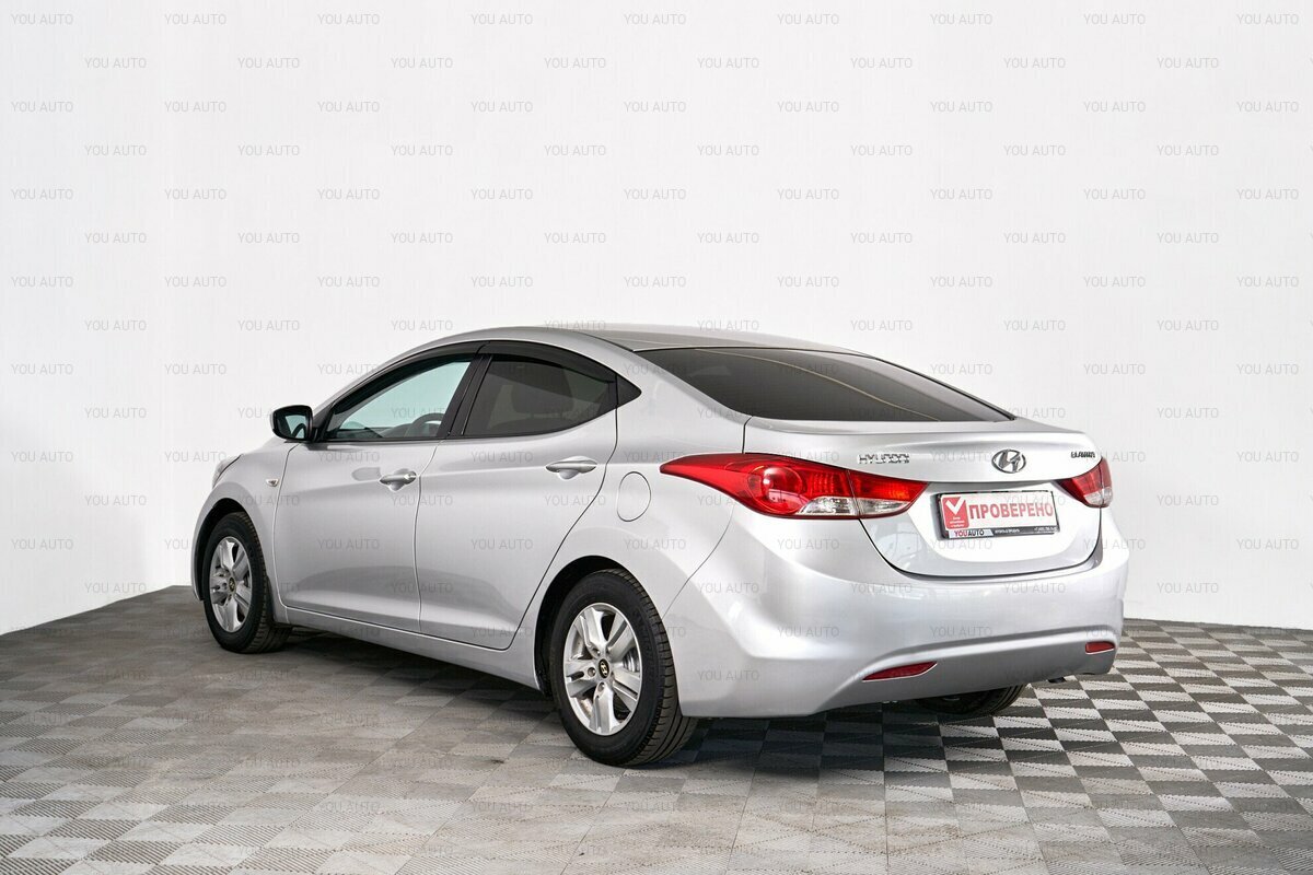 Элантра 2012 года. Хендай Элантра 2012. Hyundai Elantra 4d sedan MD. Hyundai Elantra 2012 бежевый. Hyundai Elantra 2012 Москва.