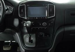 Hyundai Grand Starex 2017, 94 358 км, 2.5 л, 145 л.с., фото 4
