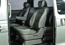 Hyundai Grand Starex 2017, 94 358 км, 2.5 л, 145 л.с., фото 2