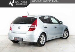 Hyundai i30 2010, 280 000 км, 1.4 л, 109 л.с., фото 3