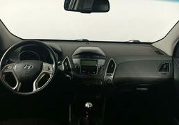 Hyundai ix35 2012, 146 345 км, 2.0 л, 136 л.с., фото 4