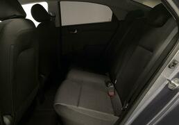 Hyundai Solaris 2017, 98 365 км, 1.6 л, 123 л.с., фото 3