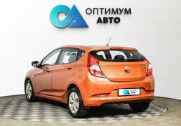 Hyundai Solaris 2015, 113 527 км, 1.6 л, 123 л.с., фото 3
