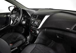 Hyundai Solaris 2015, 113 527 км, 1.6 л, 123 л.с., фото 4