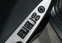 Hyundai Solaris 2015, 113 457 км, 1.6 л, 123 л.с., фото 3