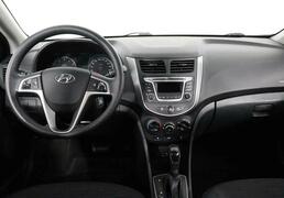 Hyundai Solaris 2015, 113 457 км, 1.6 л, 123 л.с., фото 4