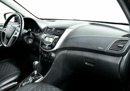 Hyundai Solaris 2013, 132 863 км, 1.6 л, 123 л.с., фото 2