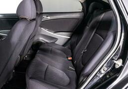 Hyundai Solaris 2013, 138 459 км, 1.6 л, 123 л.с., фото 3