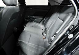 Hyundai Solaris 2018, 87 613 км, 1.6 л, 123 л.с., фото 4