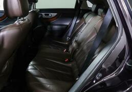 Infiniti FX 2011, 150 457 км, 3.7 л, 333 л.с., фото 2
