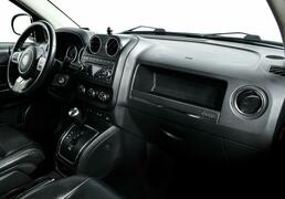 Jeep Compass 2012, 147 068 км, 2.4 л, 170 л.с., фото 2