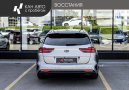 Kia Ceed 2020, 136 000 км, 1.6 л, 128 л.с., фото 4