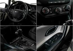 Kia Ceed 2014, 129 674 км, 1.6 л, 129 л.с., фото 2