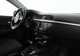 Kia Rio X-Line 2020, 68 798 км, 1.6 л, 123 л.с., фото 3