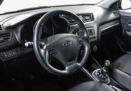 Kia Rio 2017, 99 874 км, 1.6 л, 123 л.с., фото 2