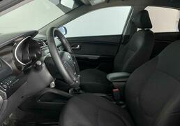 Kia Rio 2016, 105 638 км, 1.4 л, 107 л.с., фото 4