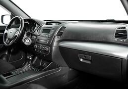 Kia Sorento 2012, 148 461 км, 2.2 л, 197 л.с., фото 3