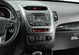Kia Sorento 2015, 111 245 км, 2.4 л, 175 л.с., фото 4