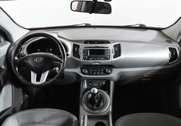 Kia Sportage 2011, 158 524 км, 2.0 л, 150 л.с., фото 2