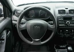 Lada (ВАЗ) Granta 2018, 80 215 км, 1.6 л, 106 л.с., фото 1