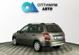 Lada (ВАЗ) Kalina 2018, 85 760 км, 1.6 л, 106 л.с., фото 3