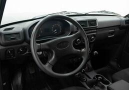 Lada (ВАЗ) Niva Legend 2023, 33 694 км, 1.7 л, 83 л.с., фото 2