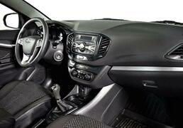 Lada (ВАЗ) Vesta 2018, 88 327 км, 1.6 л, 106 л.с., фото 1
