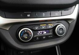 Lada (ВАЗ) Vesta 2019, 76 283 км, 1.8 л, 122 л.с., фото 4