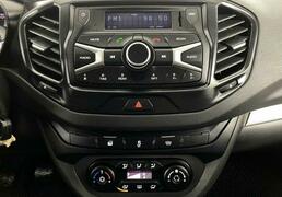 Lada (ВАЗ) Vesta 2018, 89 874 км, 1.8 л, 122 л.с., фото 2