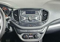 Lada (ВАЗ) Vesta 2020, 69 856 км, 1.6 л, 106 л.с., фото 2