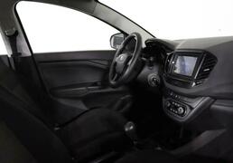 Lada (ВАЗ) Vesta 2016, 105 758 км, 1.6 л, 106 л.с., фото 2