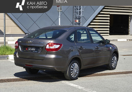 LADA Granta 2018, 168 000 км, 1.6 л, 87 л.с., фото 2