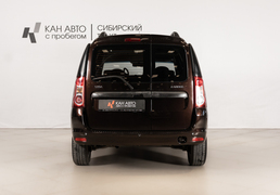 LADA Largus 2017, 190 300 км, 1.6 л, 102 л.с., фото 4
