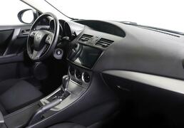 Mazda 3 2010, 167 916 км, 1.6 л, 105 л.с., фото 2
