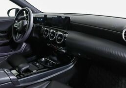 Mercedes-benz A-Класс 2018, 84 673 км, 1.3 л, 150 л.с., фото 1