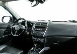Mitsubishi ASX 2013, 137 563 км, 1.8 л, 140 л.с., фото 1
