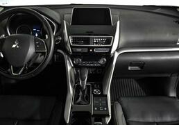 Mitsubishi Eclipse Cross 2018, 81 803 км, 1.5 л, 150 л.с., фото 3